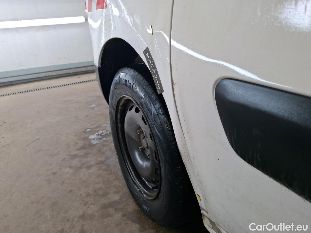  Citroen  Berlingo  Fourgon Confort L1 (Court) 1.6 BlueHDi 100CV BVM5 E6 #8