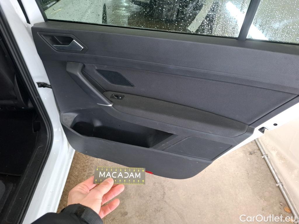  Volkswagen  Touran  United Start-Stop 2.0 TDI 150CV BVA7 E6dT #23