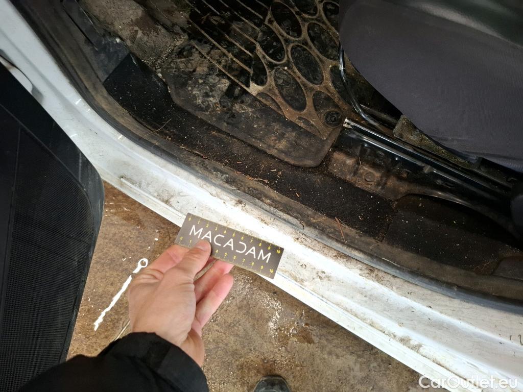  Citroen  Berlingo  Fourgon Confort L1 (Court) 1.6 BlueHDi 100CV BVM5 E6 #44