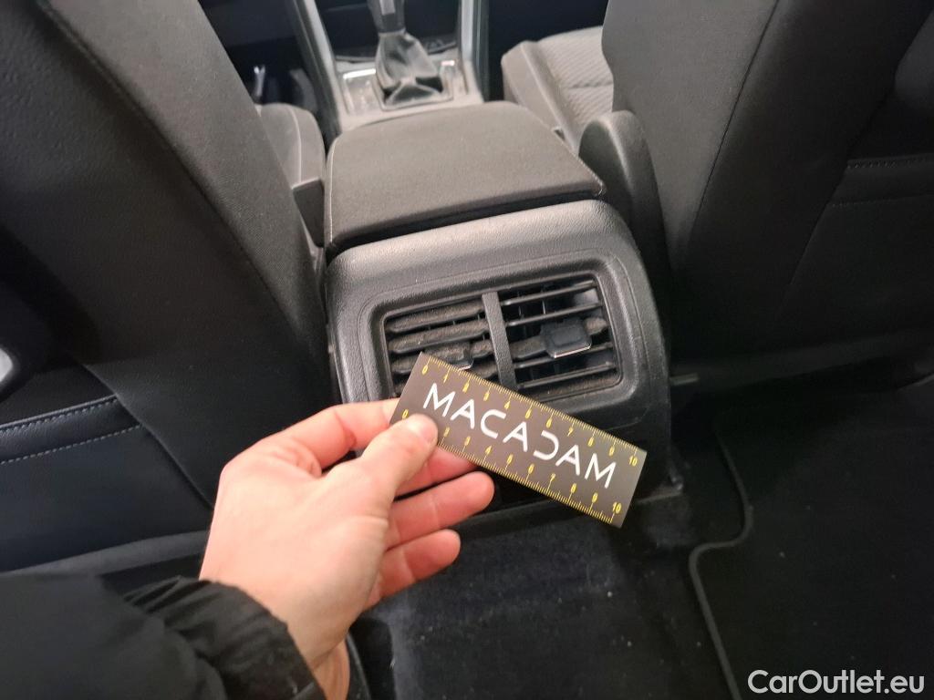  Volkswagen  Touran  United Start-Stop 2.0 TDI 150CV BVA7 E6dT #7