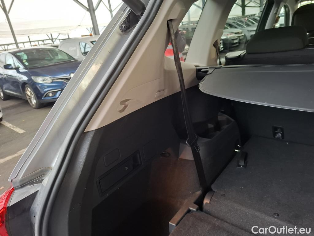  Volkswagen  Tiguan VOLKSWAGEN  Allspace / 2017 / 5P / SUV 2.0 TDI 150 DSG7 Confortline Business #24