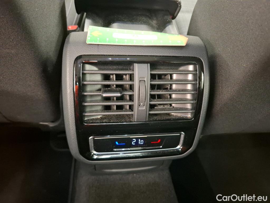  Volkswagen  Passat  Berline Business 2.0 TDI 150CV BVA7 E6d #9