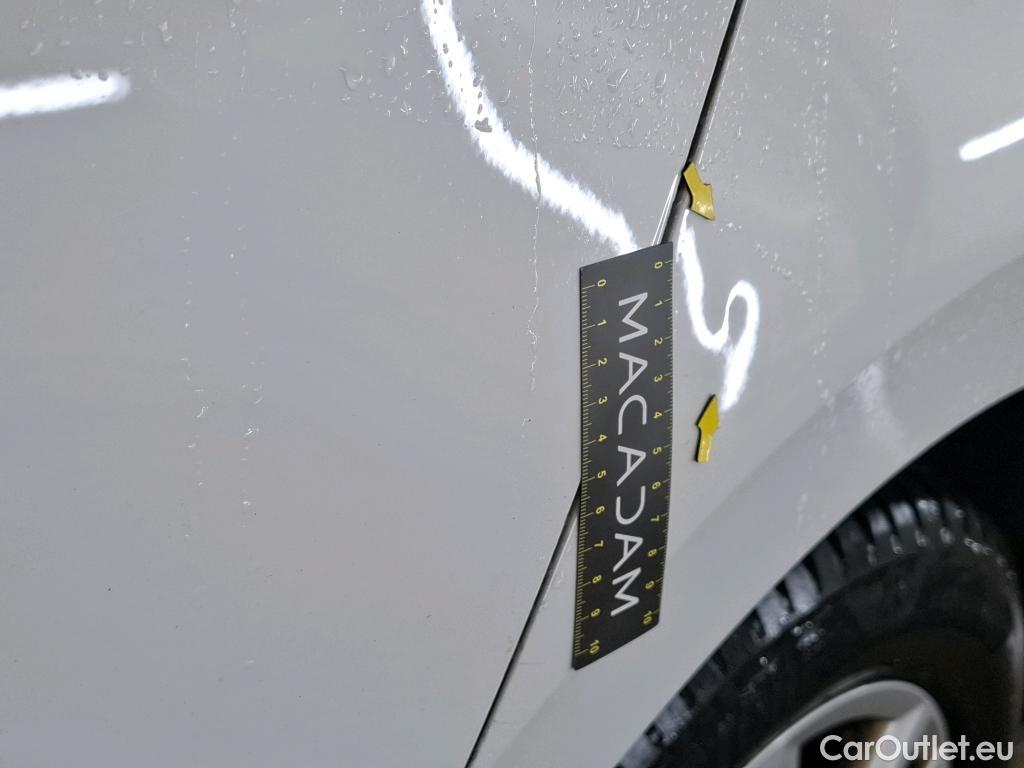  Volkswagen  Touran  United Start-Stop 2.0 TDI 150CV BVA7 E6dT #45