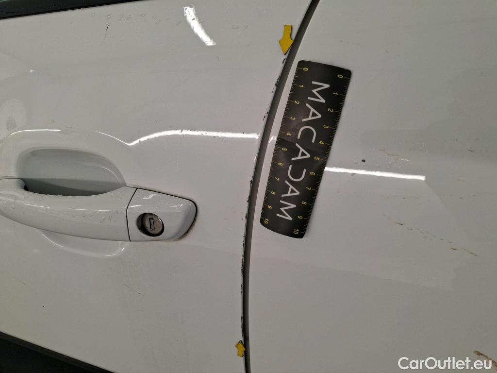  Citroen  C3  Société Feel 1.5 BlueHDI 100CV BVM6 E6dT #6