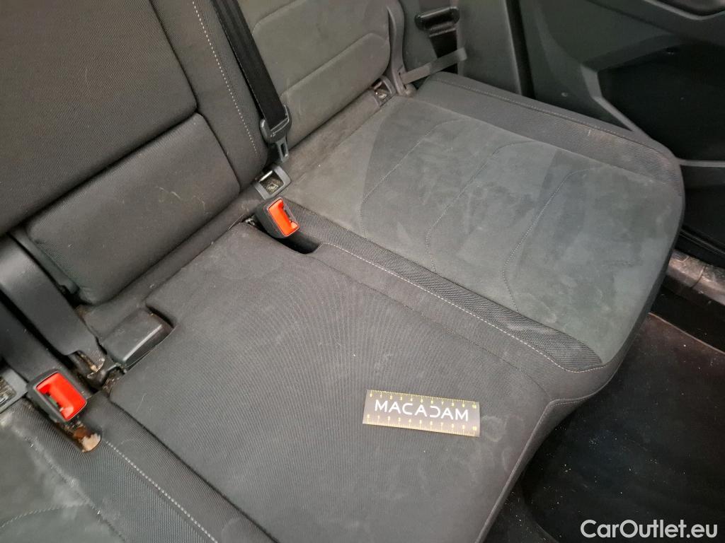  Volkswagen  Tiguan VOLKSWAGEN  / 2020 / 5P / SUV 2.0 TDI 150 DSG7 Elegance #44