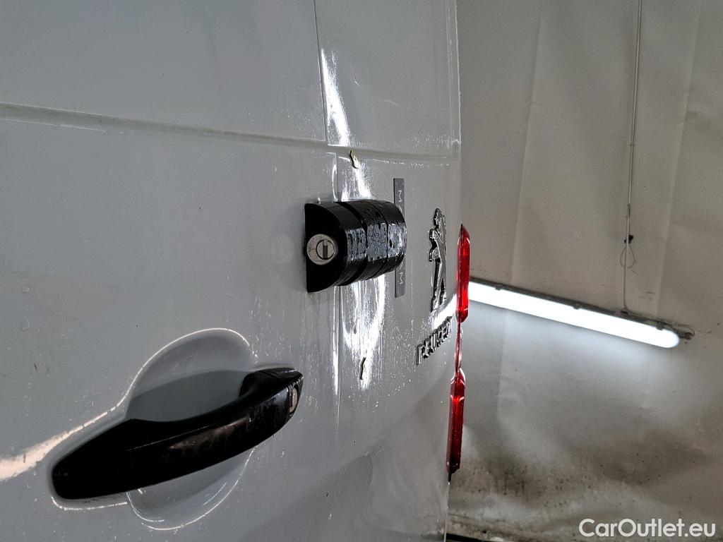  Peugeot  Expert  Fourgon Premium L2 2.0 HDi 120CV BVM6 E6 #21