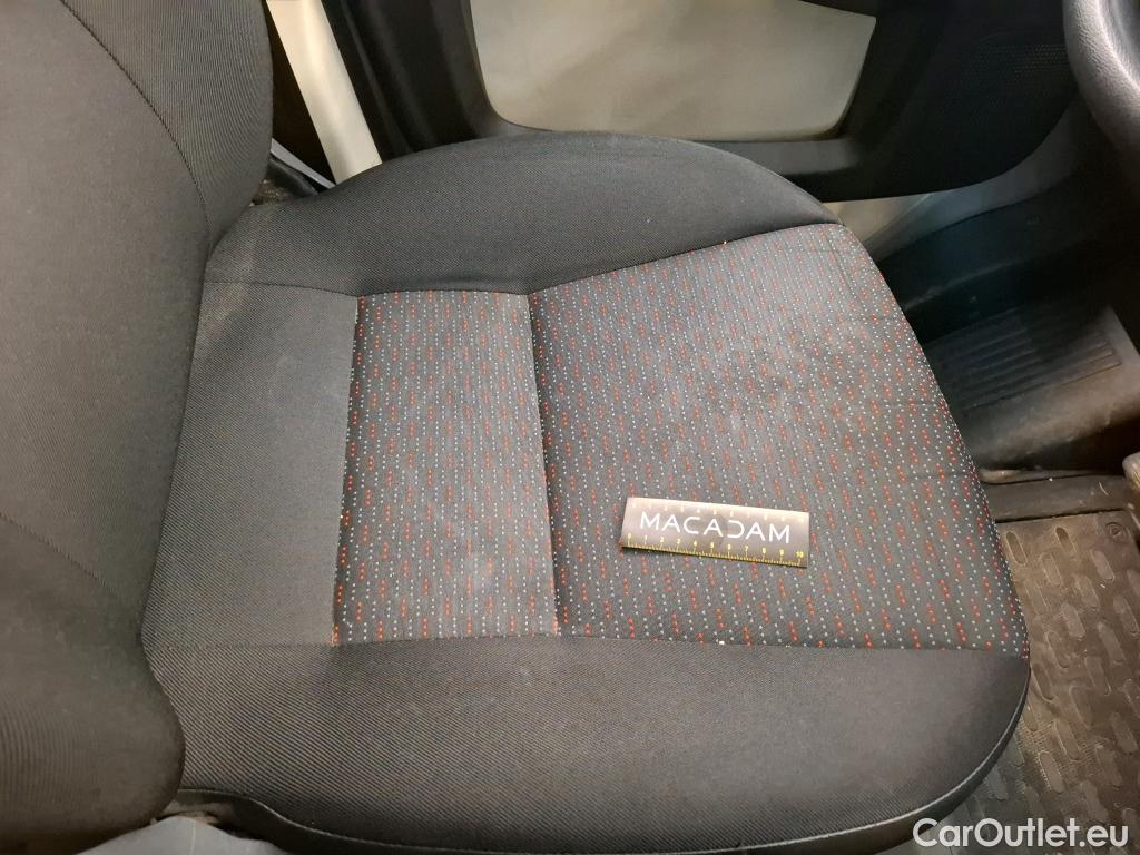  Citroen  Jumper CITROEN  VU 4p Fourgon 30 L2H2 BlueHDi 130 BVM6 Business #39