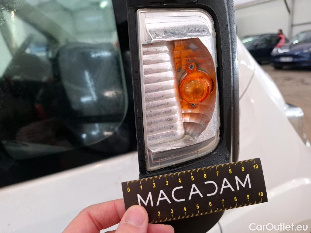  Citroen  Jumper CITROEN  VU 4p Fourgon 30 L1H1 BlueHDi 110 BVM6 Business #37