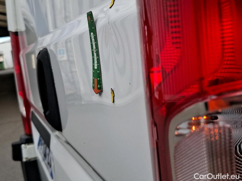  Peugeot  Boxer PEUGEOT  VU 4p Fourgon BLUEHDI 110 PREMIUM 330 L2H2 #11