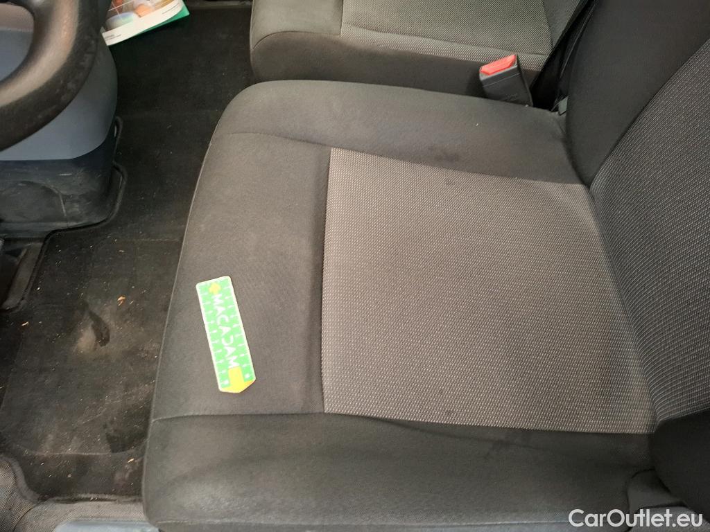  Peugeot  Expert  Fourgon Premium Long 2.0 HDi 145CV BVA8 E6d #4