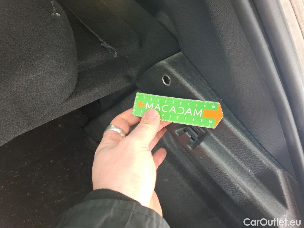  Peugeot  208  Premium 1.5 HDi 100CV BVM6 E6d #7