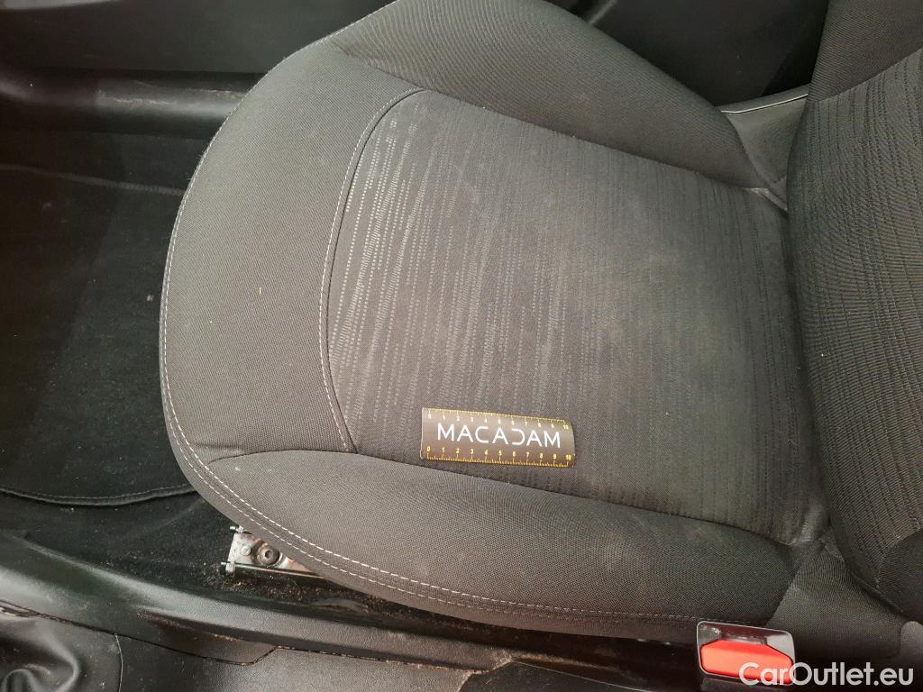  Peugeot  208  Affaire Premium 1.5 HDi 100CV BVM5 E6dT #55