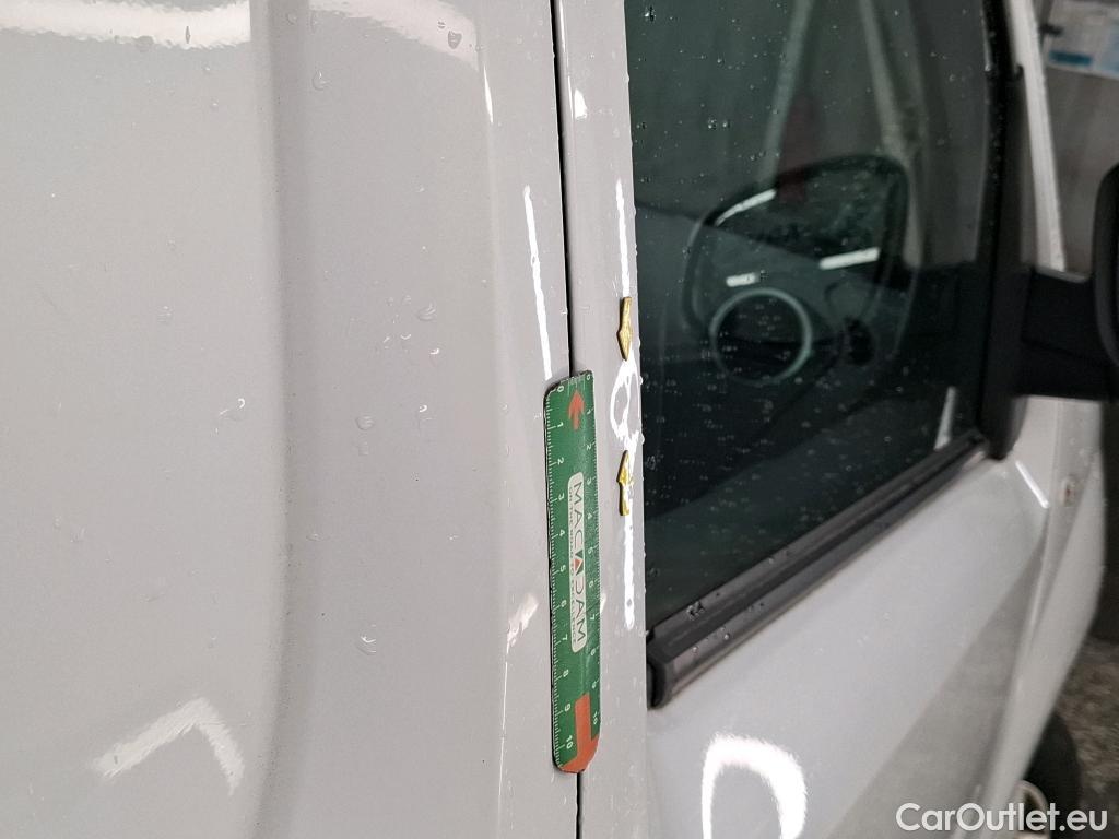  Renault  Kangoo  II Express Extra (Série Spéciale) 1.5 dCi 95CV BVM6 E6dT #14