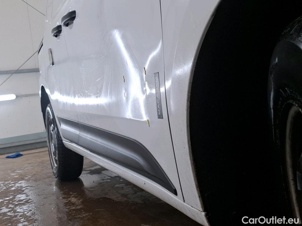  Renault  Kangoo RENAULT  / 2021 / 4P / Fourgonnette GD CONFORT - TCE 130 #12