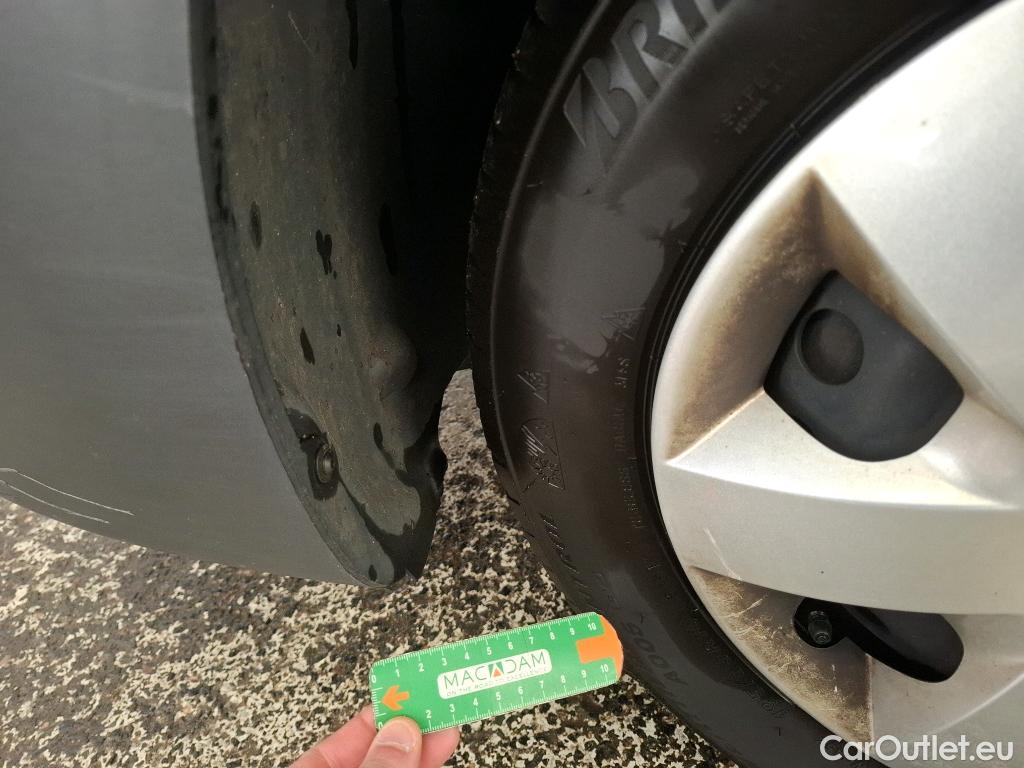  Renault  Kangoo  II Express Extra (Série Spéciale) 1.5 dCi 95CV BVM6 E6dT #22