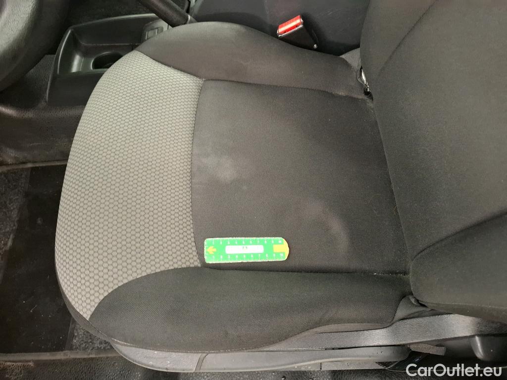  Renault  Kangoo  II Express Extra (Série Spéciale) 1.5 dCi 95CV BVM6 E6dT #36