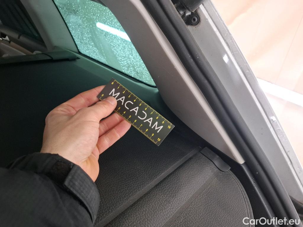  Volkswagen  Passat  SW / 2019 / 5P / Break 2.0 TDI 150 SCR DSG7 SW LOUNGE / TRANSFO VP/VF #36