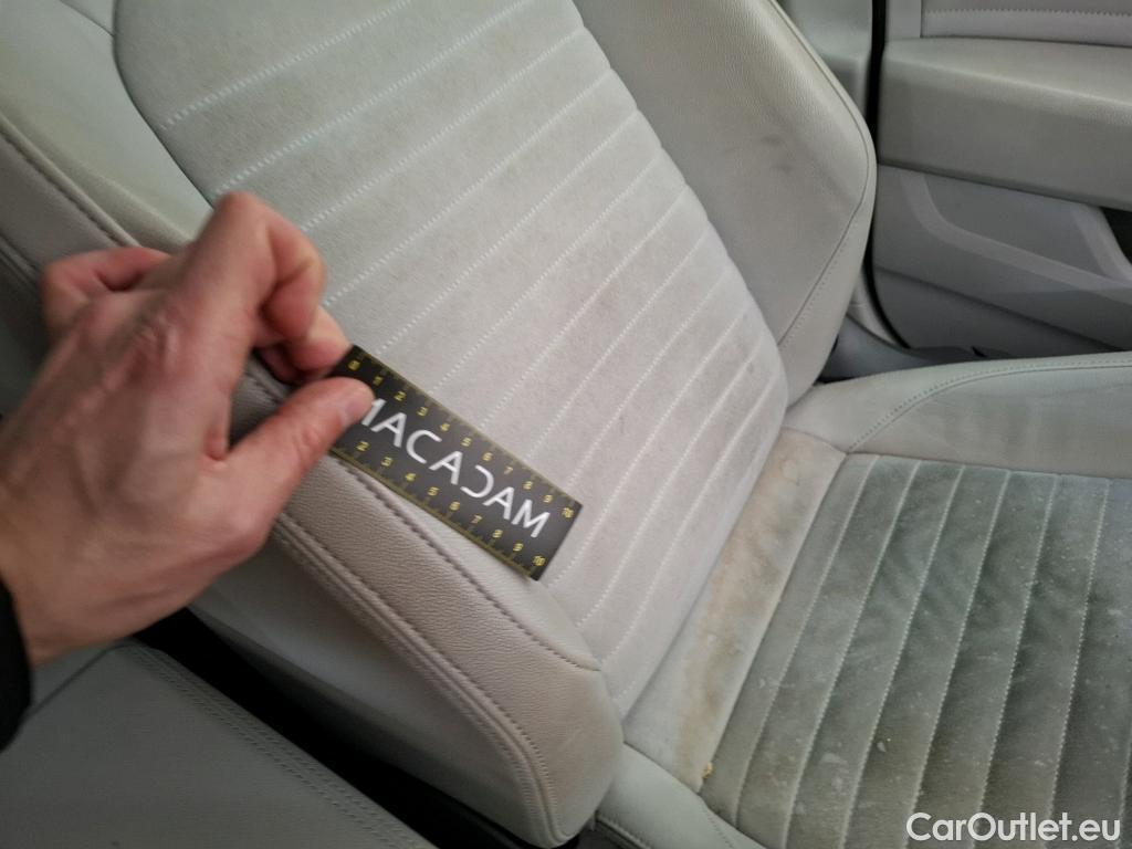  Volkswagen  Passat  SW / 2019 / 5P / Break 2.0 TDI 150 SCR DSG7 SW LOUNGE / TRANSFO VP/VF #46