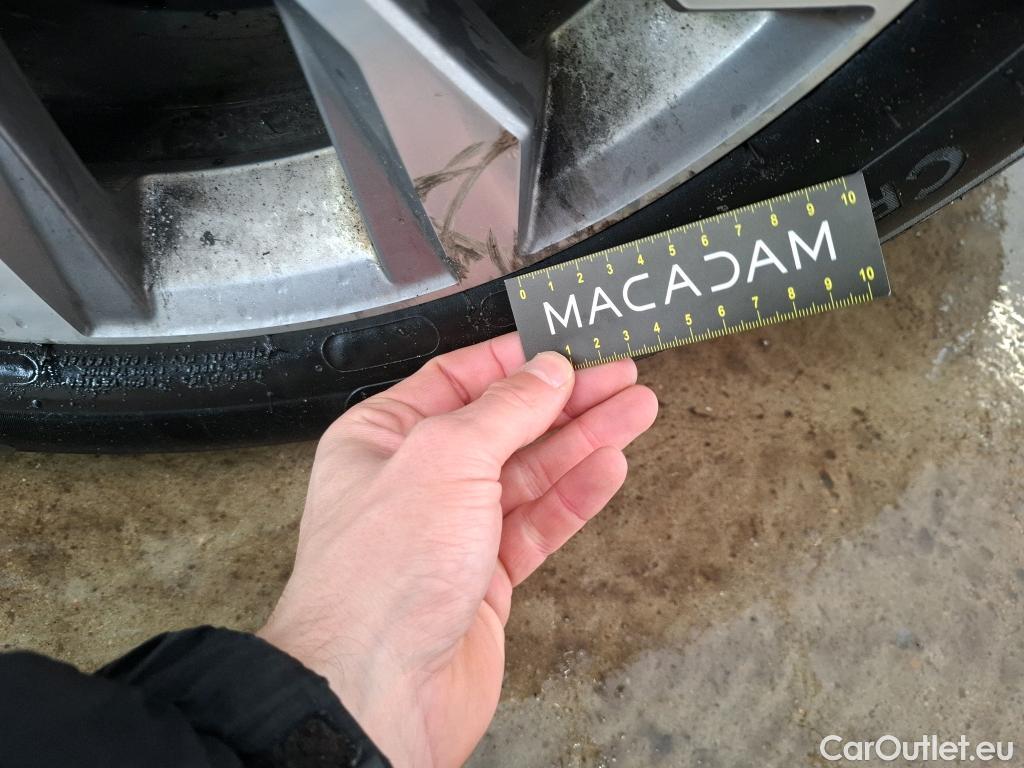  Volkswagen  Passat  SW / 2019 / 5P / Break 2.0 TDI 150 SCR DSG7 SW LOUNGE / TRANSFO VP/VF #29