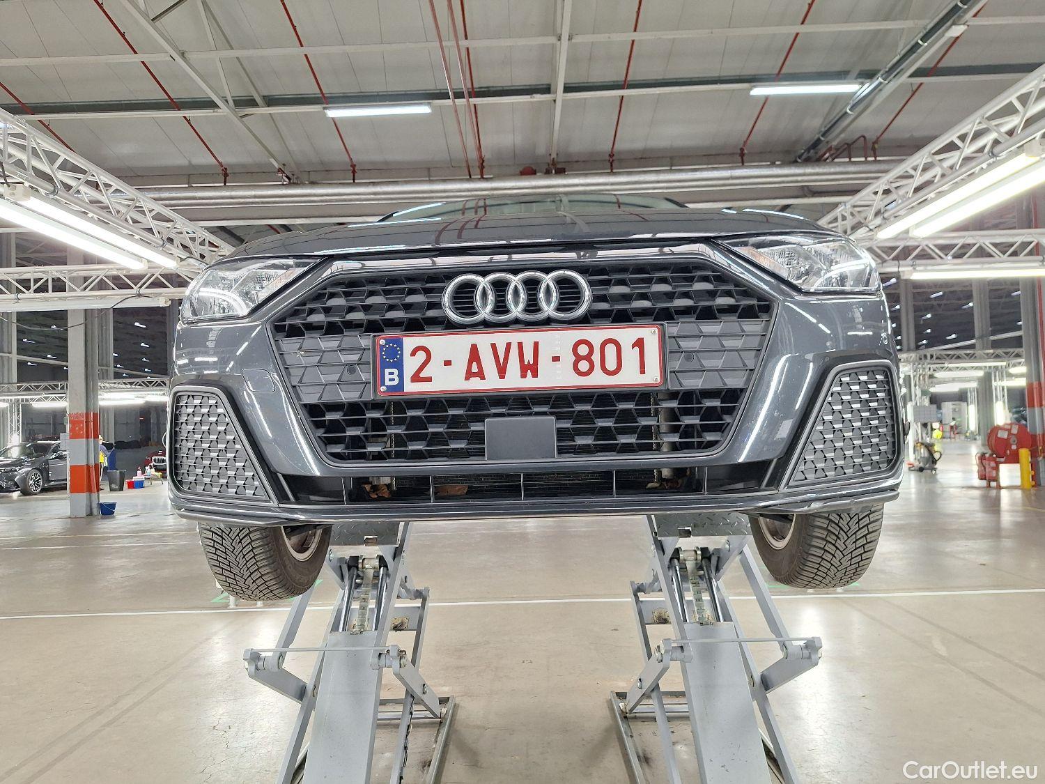  Audi  A1 Sportback Audi, A1 SB '18, Audi  1.0 25 TFSI 70kW 5d #6