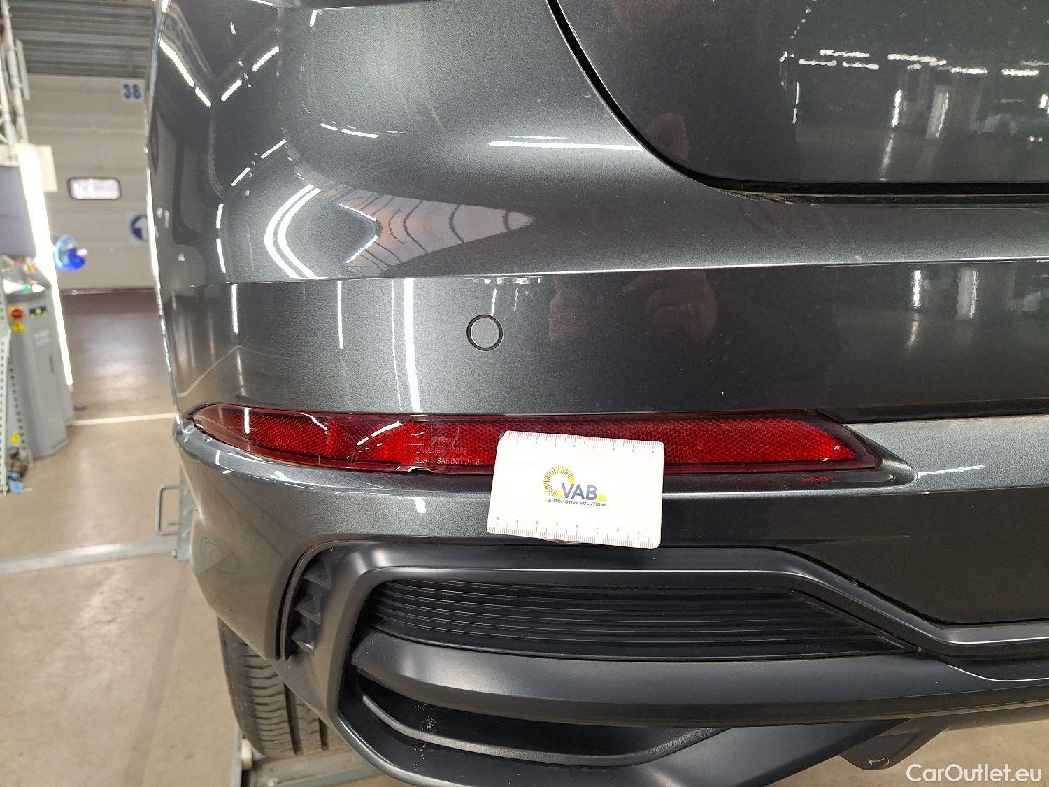  Audi  Q3 Audi,  '18, Audi  35 TDI S tronic S line Business Edition 5d #12