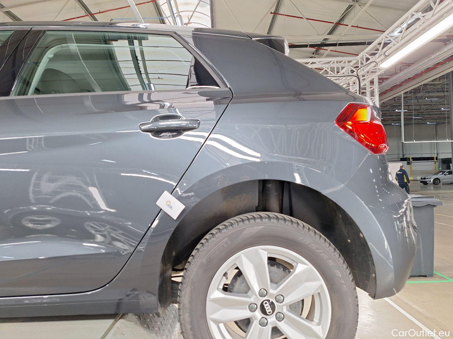  Audi  A1 Sportback Audi, A1 SB '18, Audi  1.0 25 TFSI 70kW 5d #12