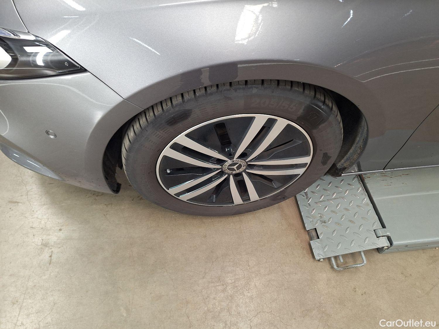  Mercedes  A-Klasse Mercedes, A-Class '18, Mercedes-Benz  A 180 Business Solution 5d #26