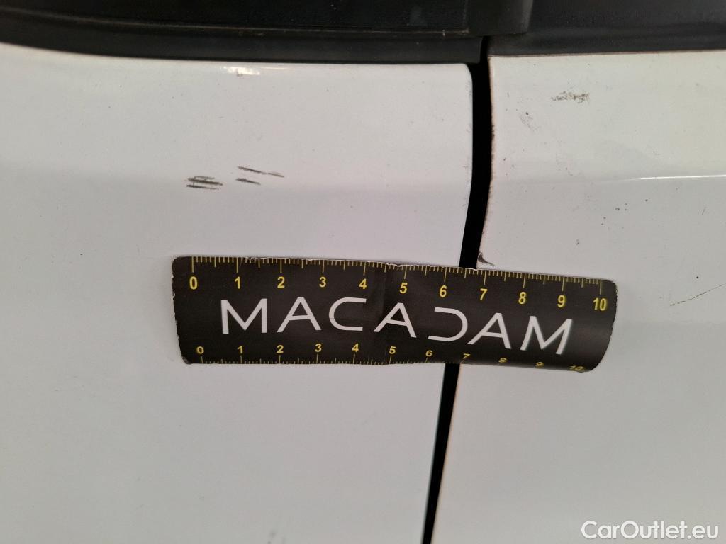  Citroen  Berlingo  Fourgon Driver XL 950 1.5 BlueHDi 100CV BVM5 E6dT #24