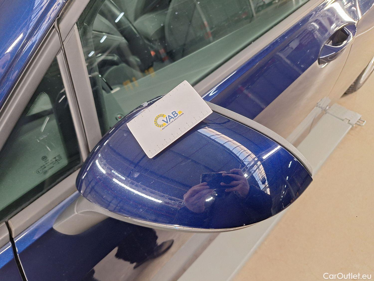  Volkswagen  Golf  VW, VIII '20, Volkswagen VIII 1.0 TSI 81kW Life 5d #1