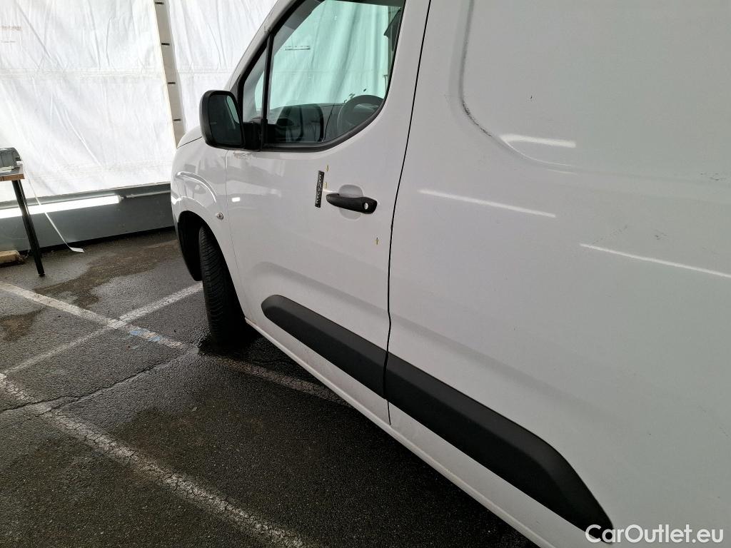  Citroen  Berlingo  Fourgon Driver XL 950 1.5 BlueHDi 100CV BVM5 E6dT #27