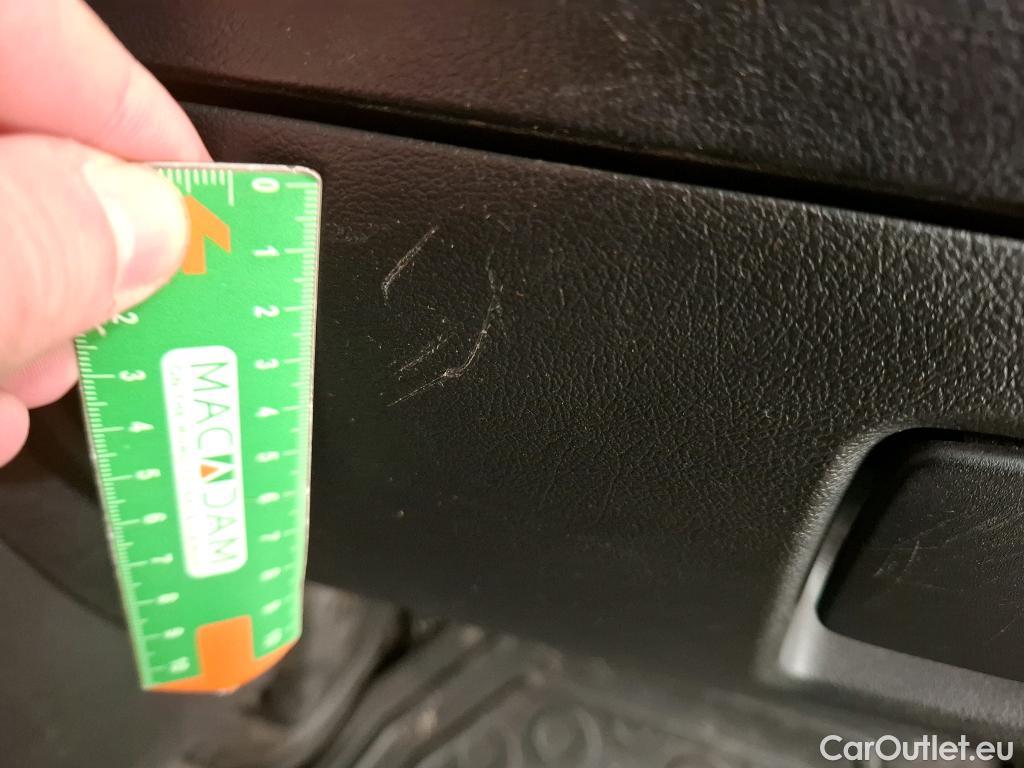  Citroen  Jumper CITROEN  VU 4p Fourgon 35 L2H2 BlueHDi 130 S&S BVM6 Club #38