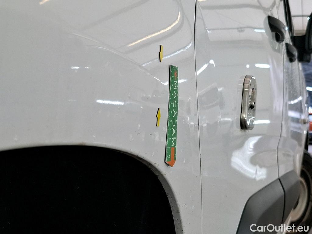  Citroen  Berlingo  Fourgon Driver M 650 1.5 BlueHDi 100CV BVM5 E6dT #4