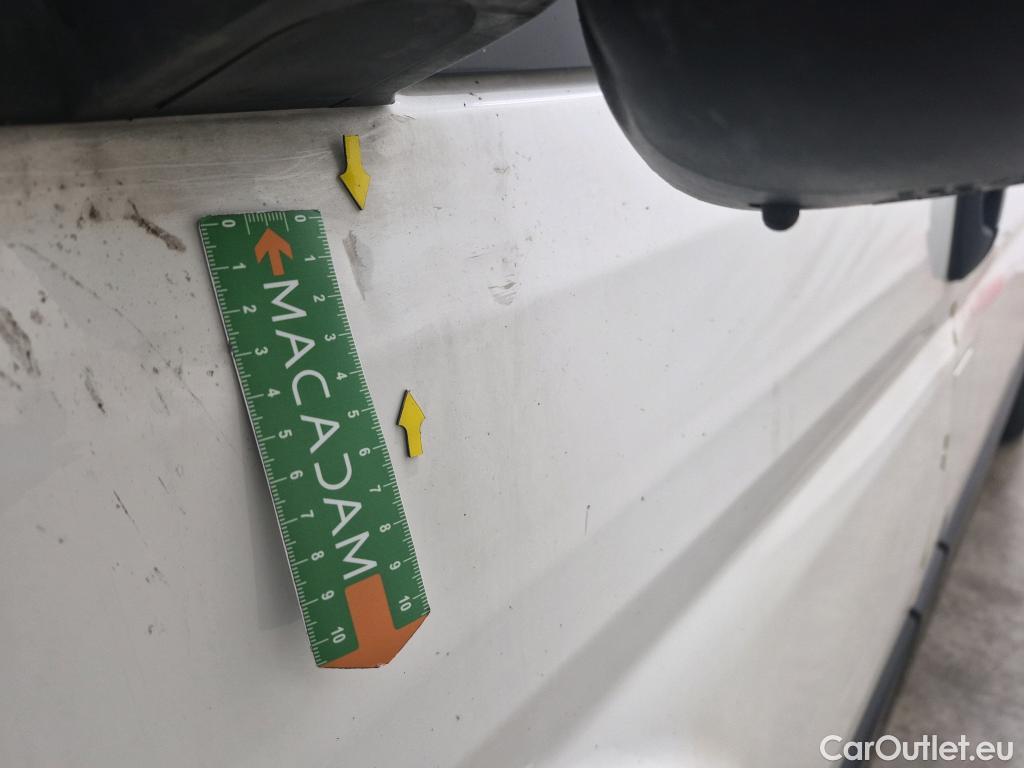  Citroen  Jumper  Fourgon Grand Volume 33 L2H2 Driver BlueHDi 140 Start&Stop 140CV BVM6 #95