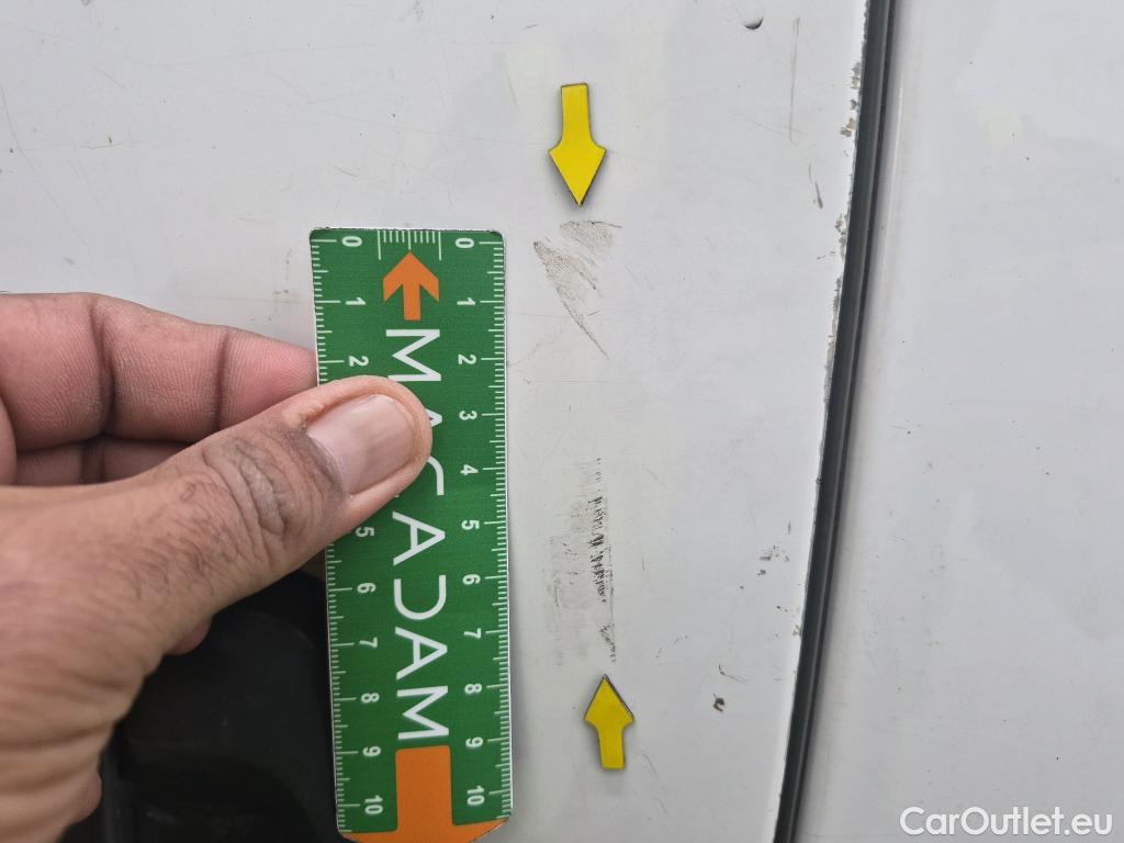  Citroen  Jumper  Fourgon Grand Volume 33 L2H2 Driver BlueHDi 140 Start&Stop 140CV BVM6 #100