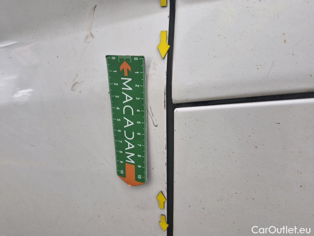  Citroen  Jumper  Fourgon Grand Volume 33 L2H2 Driver BlueHDi 140 Start&Stop 140CV BVM6 #99