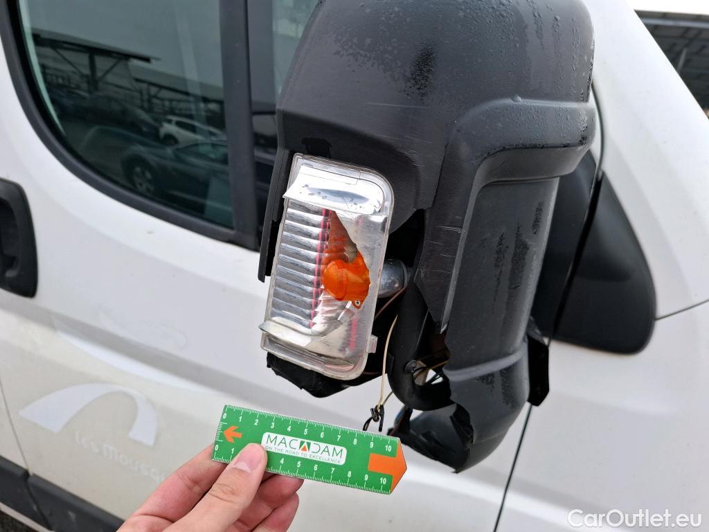  Citroen  Jumper CITROEN ChassisCabine SC / 2014 / 2P / Chassis cab 4-35 L3 BlueHDi 165 S&S BVM6 Control #17