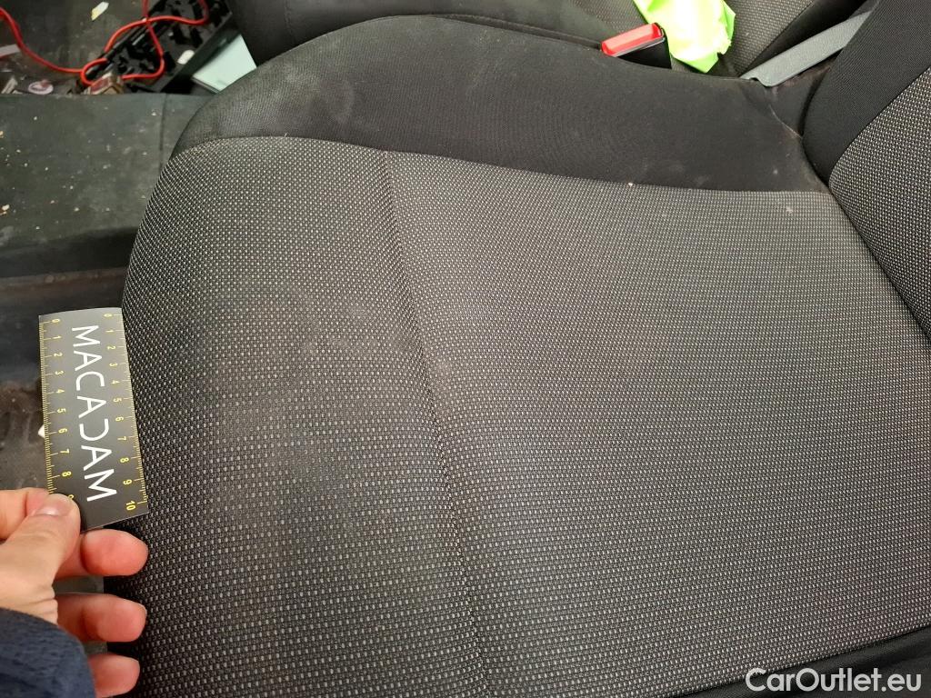  Citroen  Berlingo  Fourgon Club M 1000 1.5 BlueHDi 130CV BVA8 E6dT #40