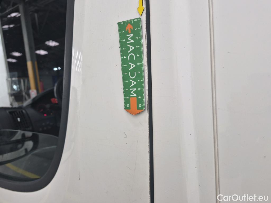  Citroen  Jumper  Fourgon Grand Volume 33 L2H2 Driver BlueHDi 140 Start&Stop 140CV BVM6 #103