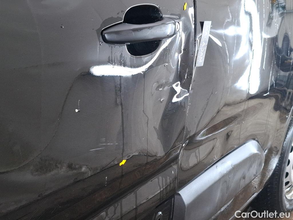  Citroen  Berlingo  Fourgon Club M 1000 1.5 BlueHDi 130CV BVA8 E6dT #17