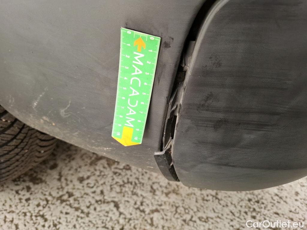  Citroen  Berlingo  Fourgon Club XL 950 1.5 BlueHDi 100CV BVM5 E6dT #32