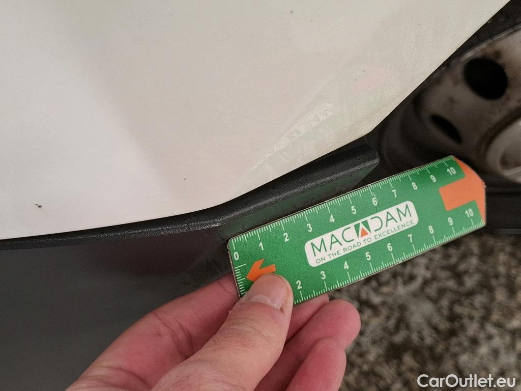  Citroen  Jumper CITROEN  VU 4p Fourgon 35 L2H2 BlueHDi 130 S&S BVM6 Club #57