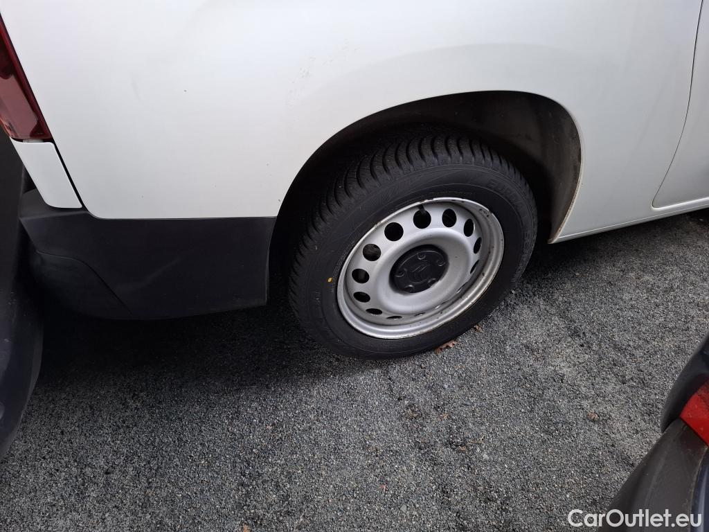  Citroen  Berlingo  Fourgon Club XL 950 1.5 BlueHDi 100CV BVM5 E6dT #106