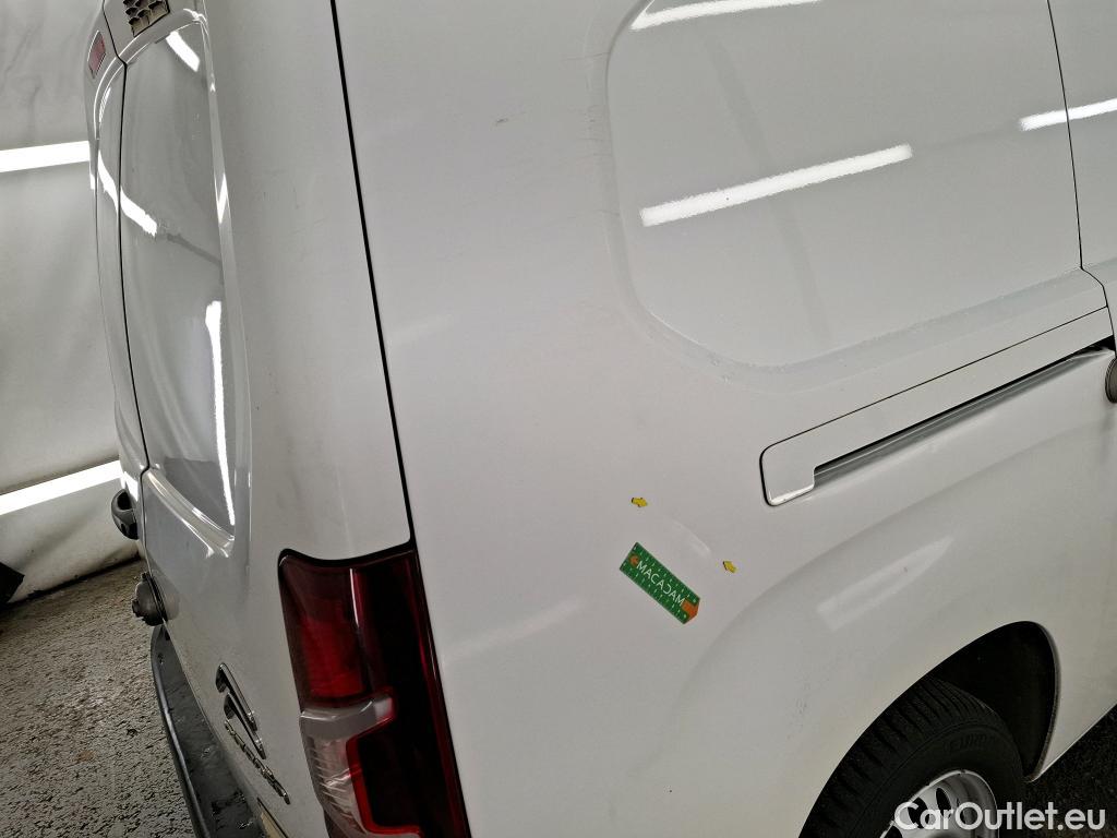  Citroen  Berlingo  Fourgon Club XL 950 1.5 BlueHDi 100CV BVM5 E6dT #23