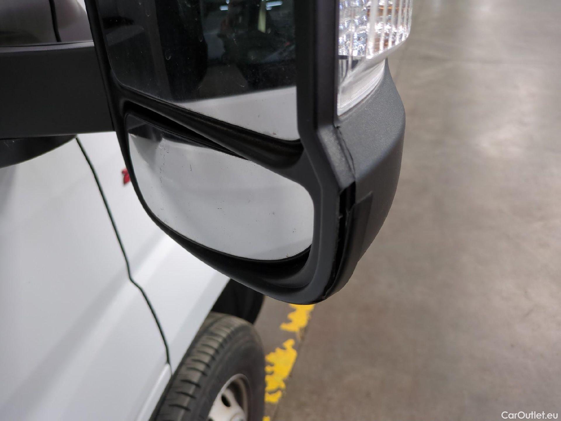  Fiat  Ducato FIAT  SC / 2014 / 2P / Châssis cabine 3.5 L 2.3 Multijet 140 Pack Pro Nav #4