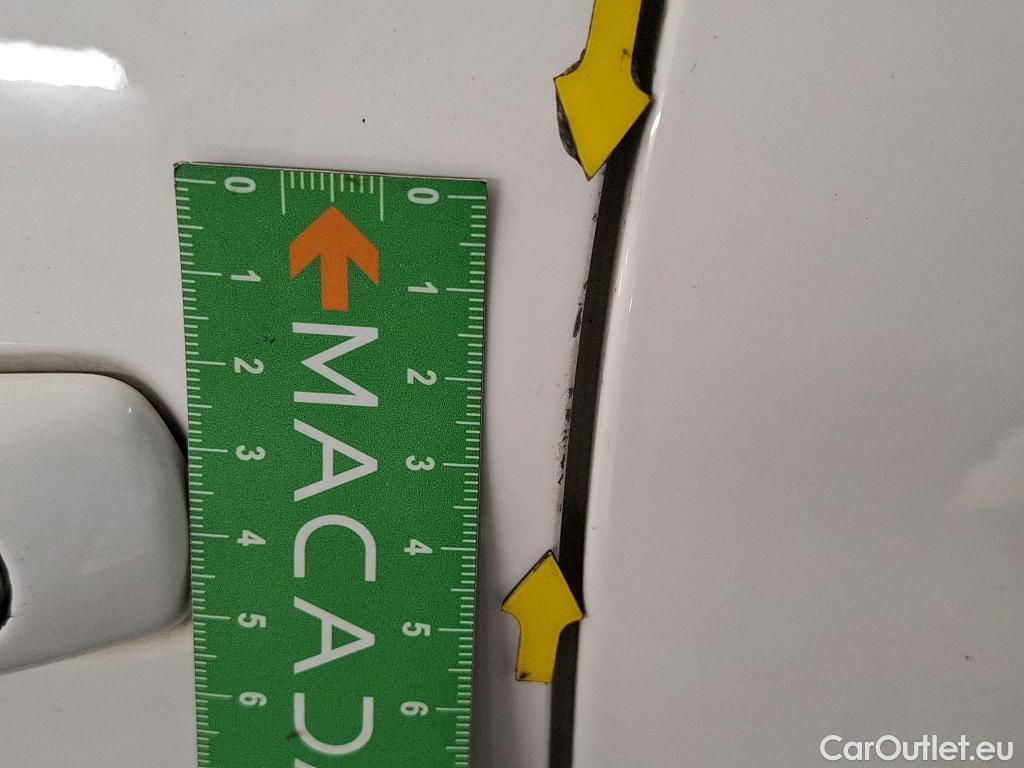  Peugeot  208  Affaire Premium Pack 1.5 HDi 100CV BVM5 E6dT #28