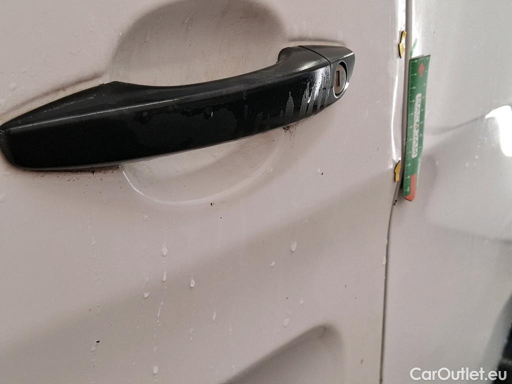  Citroen  Jumpy  Fourgon Club M 2.0 BlueHDi 120CV BVM6 E6dT #32