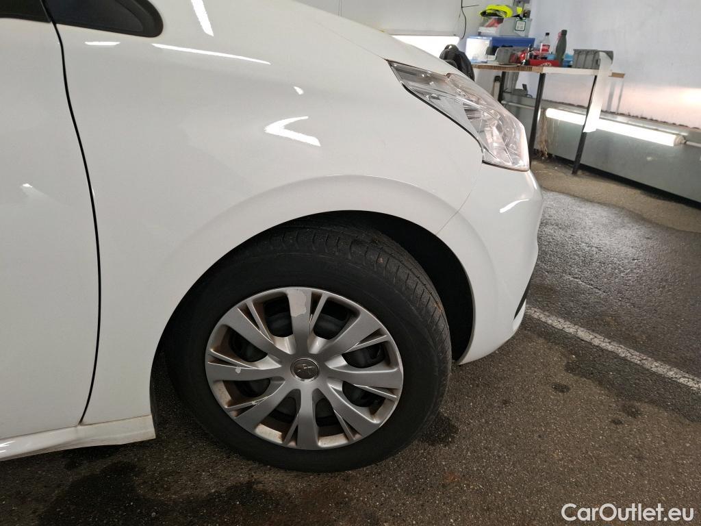  Peugeot  208  Affaire Premium Pack 1.5 HDi 100CV BVM5 E6dT #20