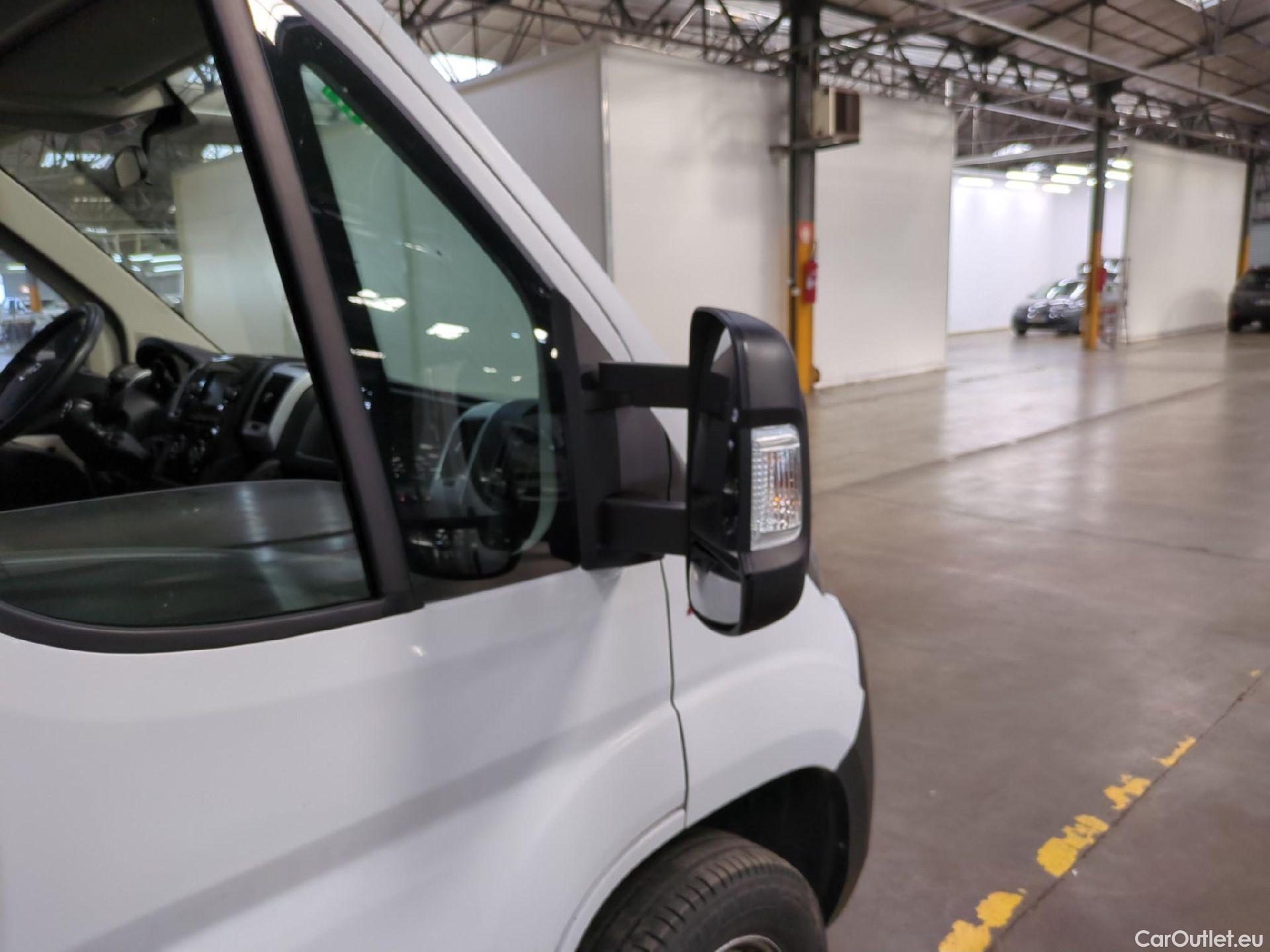  Fiat  Ducato FIAT  SC / 2014 / 2P / Châssis cabine 3.5 L 2.3 Multijet 140 Pack Pro Nav #3