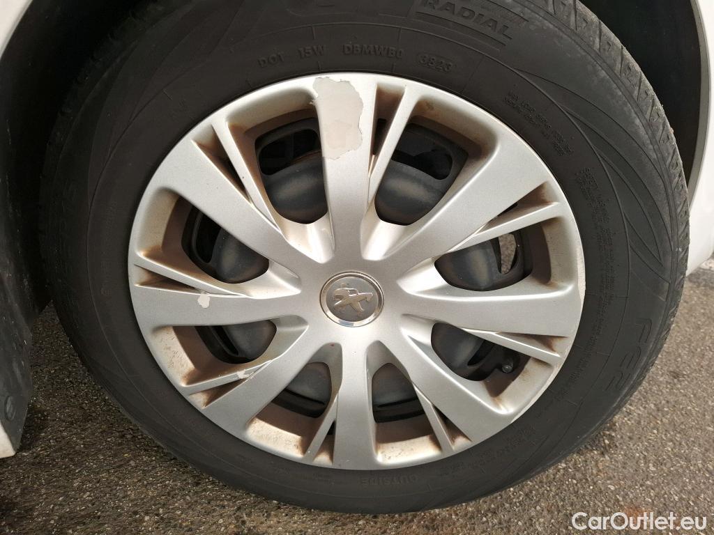  Peugeot  208  Affaire Premium Pack 1.5 HDi 100CV BVM5 E6dT #21