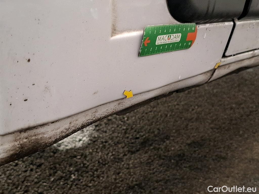  Peugeot  Boxer PEUGEOT  / 2014 / 4P / Fourgon tôlé BlueHDi 140 S&S ASPHALT 330 L2H2 #3